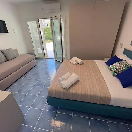 Bed and Breakfast Itinera Baia And Breakfast 4*