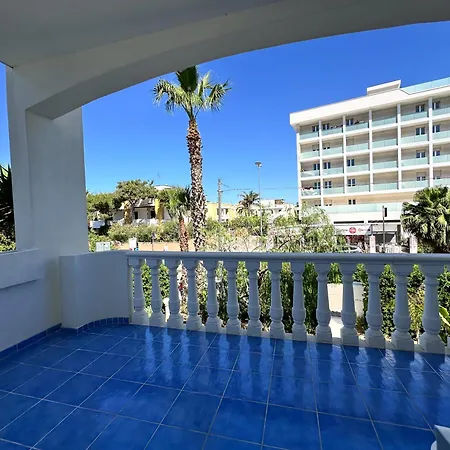 Bed and Breakfast Itinera Baia And Breakfast 4*