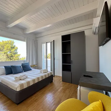 Bed and Breakfast Itinera Baia And Breakfast 4*